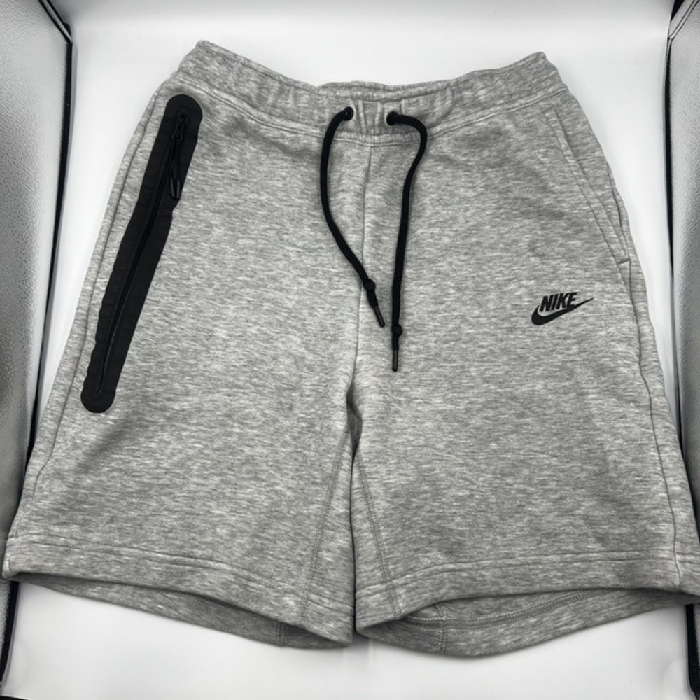 Nike Men's Tech Fleece Grey Heather Shorts CU4503-063 Size Small